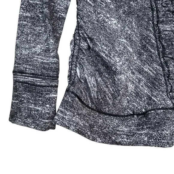 lululemon athletica Black and Gray Jacket - Picture 9 of 12